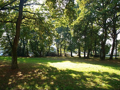 Allée de la Belle Source