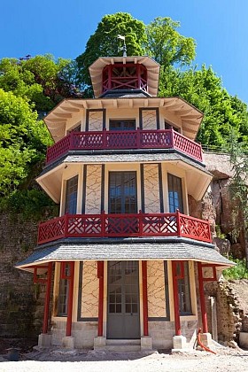 The chinese tower