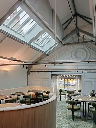 Le Pavillon