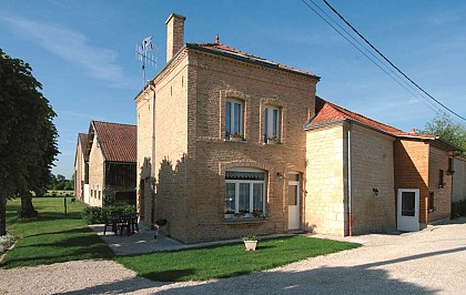 Gîte "L'école" - LEDRU Anne