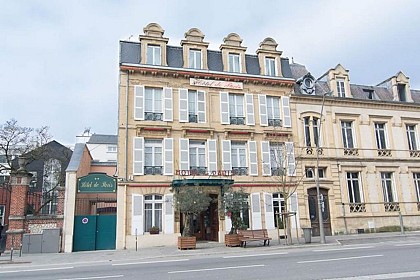 Hôtel "Hôtel de Paris"