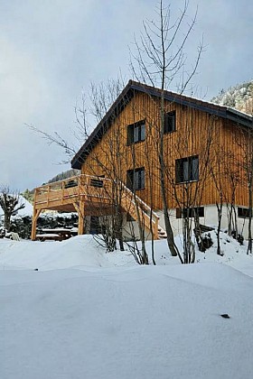 Chalet 8 personnes - Chez Rose et Suzanne - Refuge en montagne avec bain nordique & facile d'accès