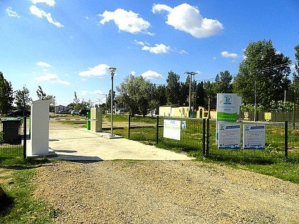 AIRE PRIVEE - CAMPING-CAR PARK - SERIGNAN LES PLAGES