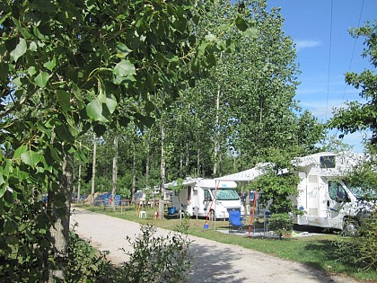 AIRE DE CAMPING-CAR CAMPING CAMPILÔ