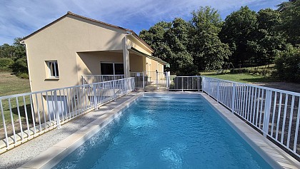 Maison de Verdure climatisée et piscine chauffée