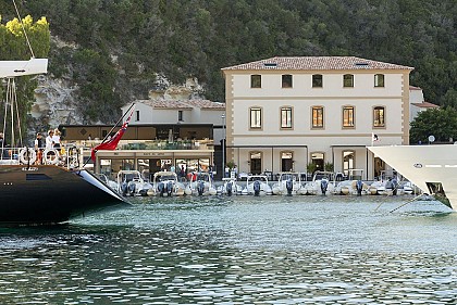 CENTRE NAUTIQUE