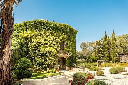 HOSTELLERIE DU MOULIN DES OLIVIERS