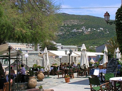 LE VIEUX MOULIN