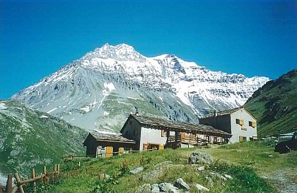 Refuge d'Entre-Deux-Eaux