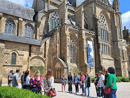Visites guidées de la Basilique d'Evron