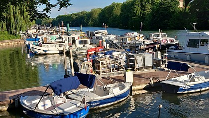 Location de bateaux électriques sans permis au Port de Joinville