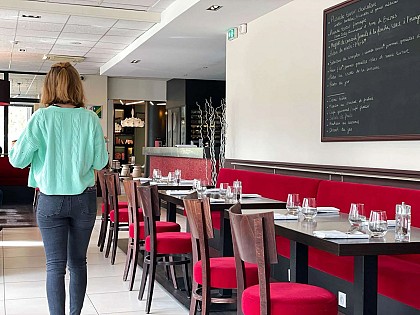 Au comptoir d'à côté