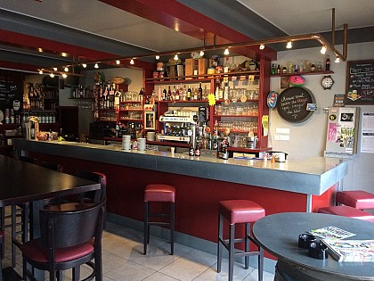 L'Escapade bar