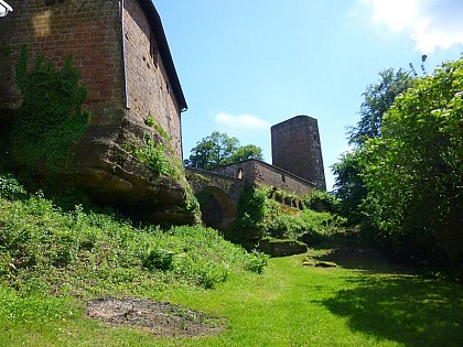 Hunebourg Chateau