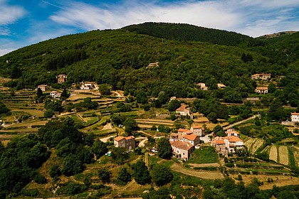 Mandagout, les chemins du granit
