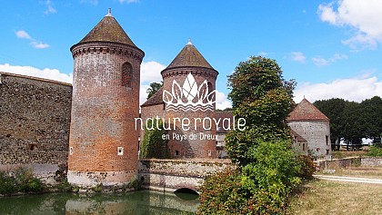 Ferme fortifiée de Favières