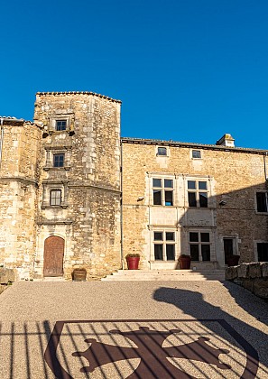 A la croisée des chemins, Générac