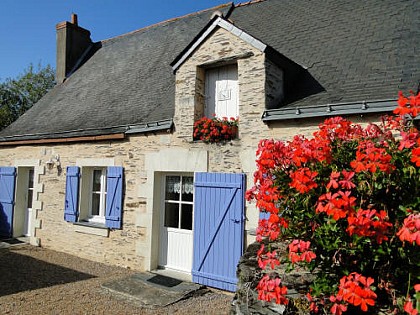 GITE DE FRANCE LES PIMONTS
