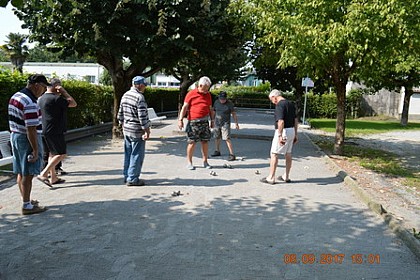 CAMPING LES FRUITIERS