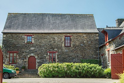 Le manoir de la Pince-Guerrière