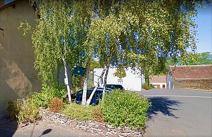 Les tondeuses pour nuages dans les arbres