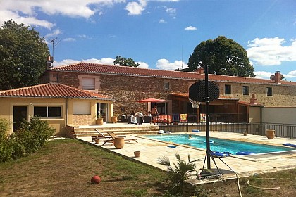 Gîte de la Treille (10 - 12 personnes)