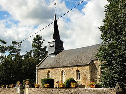 L’église St Pierre (XIIIème siècle)