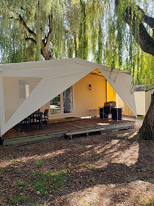 Camping l'entre-deux