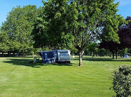 Camping Les Saules / Châtres