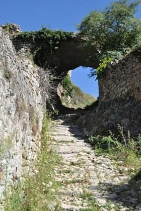 Vestiges du château féodal