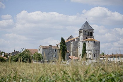 Eglise Saint-Pierre - Chaniers