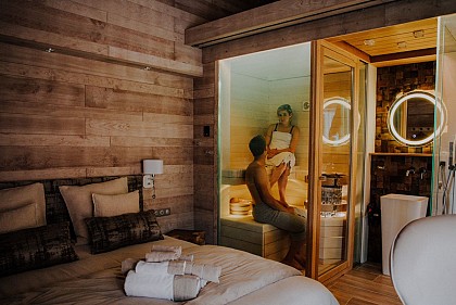 Lodge sauna - côté rivière & spa