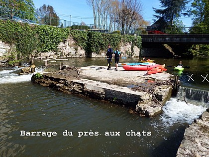 Barrage du près aux chats pont des états unis lorcet