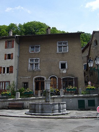 The old village of Taninges