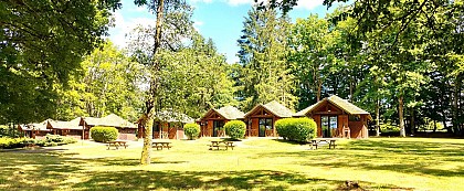Location hébergements Chalets n°1 de 6 personnes Lac des Settons Morvan - Activital