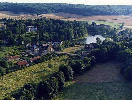 Visite du village d'Arthel