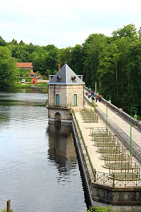 Visite Commentée du barrage des Settons
