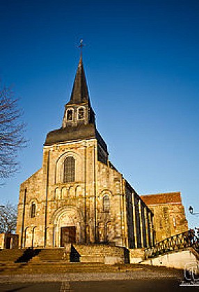 Eglise St Genès Chateaumeillant