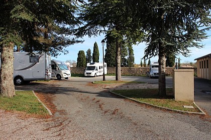 Aire communale de camping-car de Monpazier