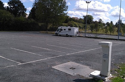 Aire communale de Beaumont-du-Périgord