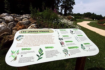 Le jardin préhistorique de la grotte de Villars