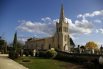 Eglise Sainte-Madeleine de Lapouyade