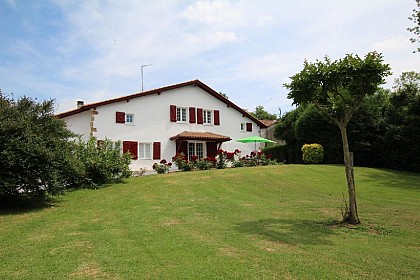 Madame Elisabeth BIDONDO "Borda"