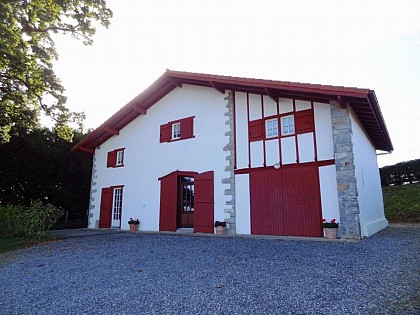 Madame Jeannette MOUSTIRATS "Heguia"