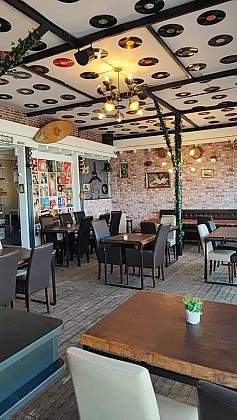 La Casa Restaurant