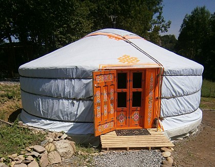 Campement de yourtes Mariposa