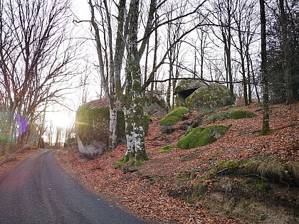 Les mégalithes naturels de Faulat