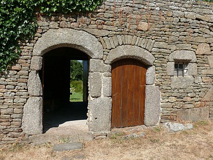 La ferme fortifiée de l'Isle