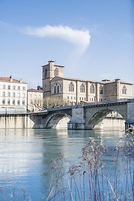 La Collégiale Saint-Barnard