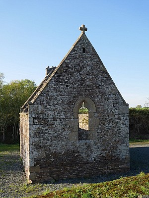 A pied - La chapelle Saint-Suzanne
